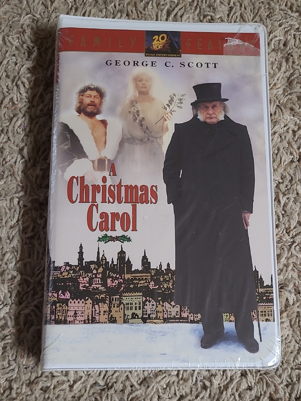 A Christmas Carol VHS Tape 1984 George C. Scott Ebenezer Scrooge New Sealed